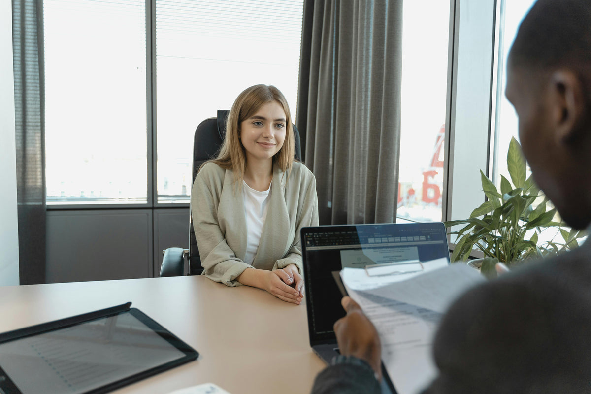 What to Wear to an Interview: A Simple Style Guide for Women